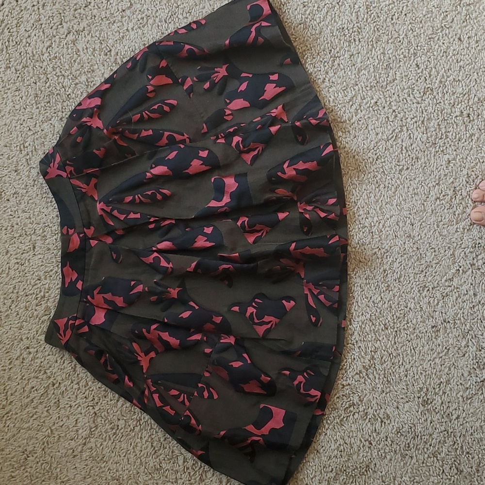 Banana republic mini skirt size 8